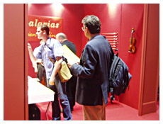 Lien Violins at Cremona Mondomusica 2006 – exhibition photo 1