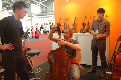 Lien Violins at Musikmesse Frankfurt 2011 – exhibition photo 13