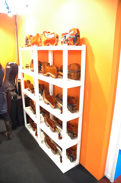 Lien Violins at Musikmesse Frankfurt 2011 – exhibition photo 5