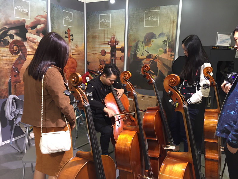 Lien Violins booth E4B47 at Music China 2016