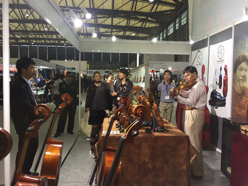 Lien Violins team and visitors at Music China 2016