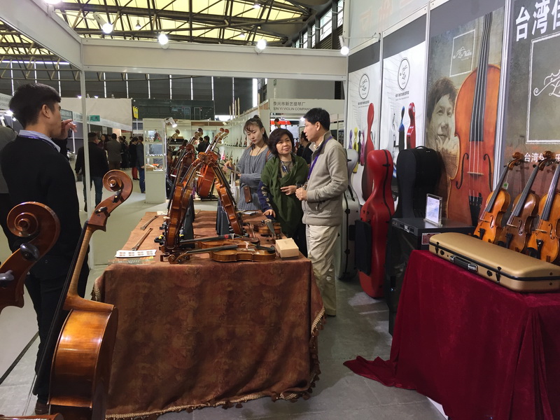Lien Violins exhibition booth at the Shanghai musical instrument fair