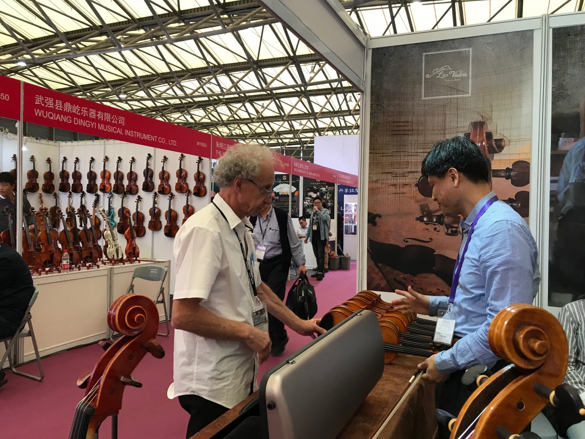 Lien Violins bowed string instrument display at Music China 2017