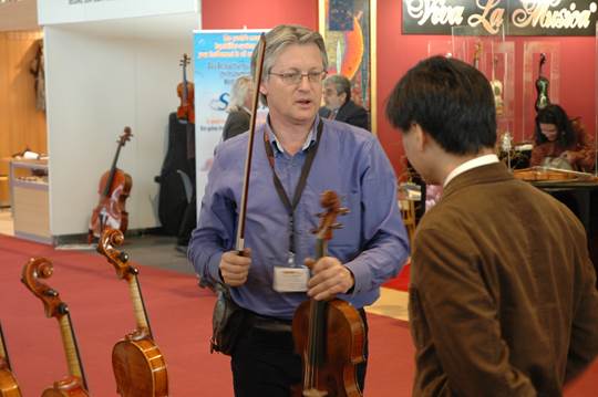 Lien Violins at Musikmesse Frankfurt 2008 – exhibition photo 9