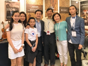 Friends from Taiwan visiting the Lien Violins booth at Music China 2019
